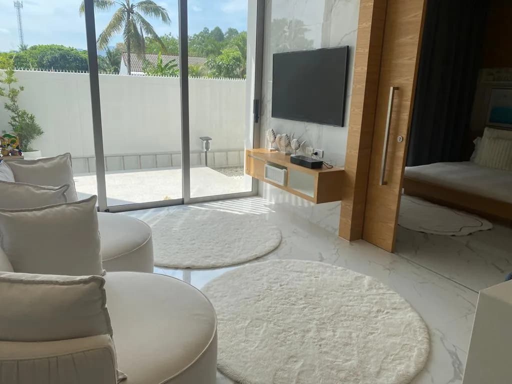 3 Bedrooms Brand New Villa with Private Pool For Sale In Choeng Thale Phuket — Photo 1