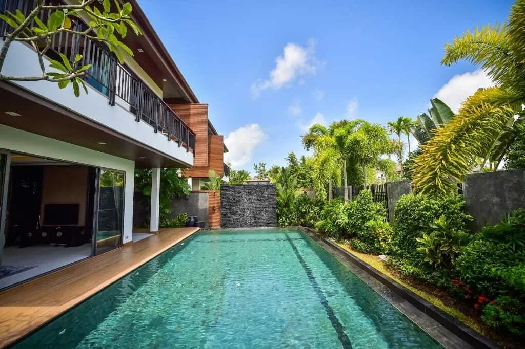 The Lake House 4 bedrooms villa for rent in Choeng Thale — Photo 1