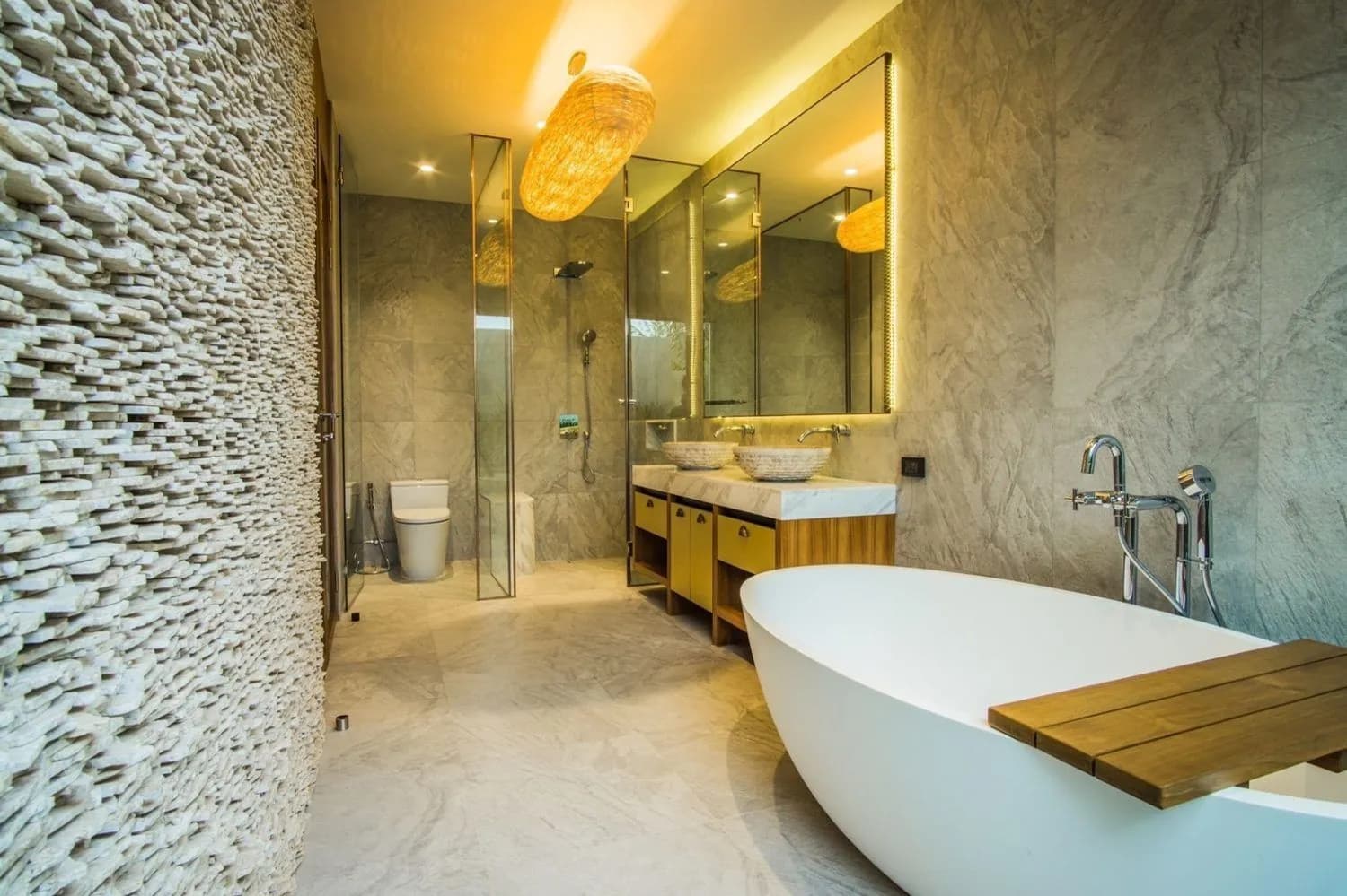 3 Bedrooms Villa 528.5 Sqm. With Private Pool For Sale In Choeng Thale  Phuket — Thumbnail 4