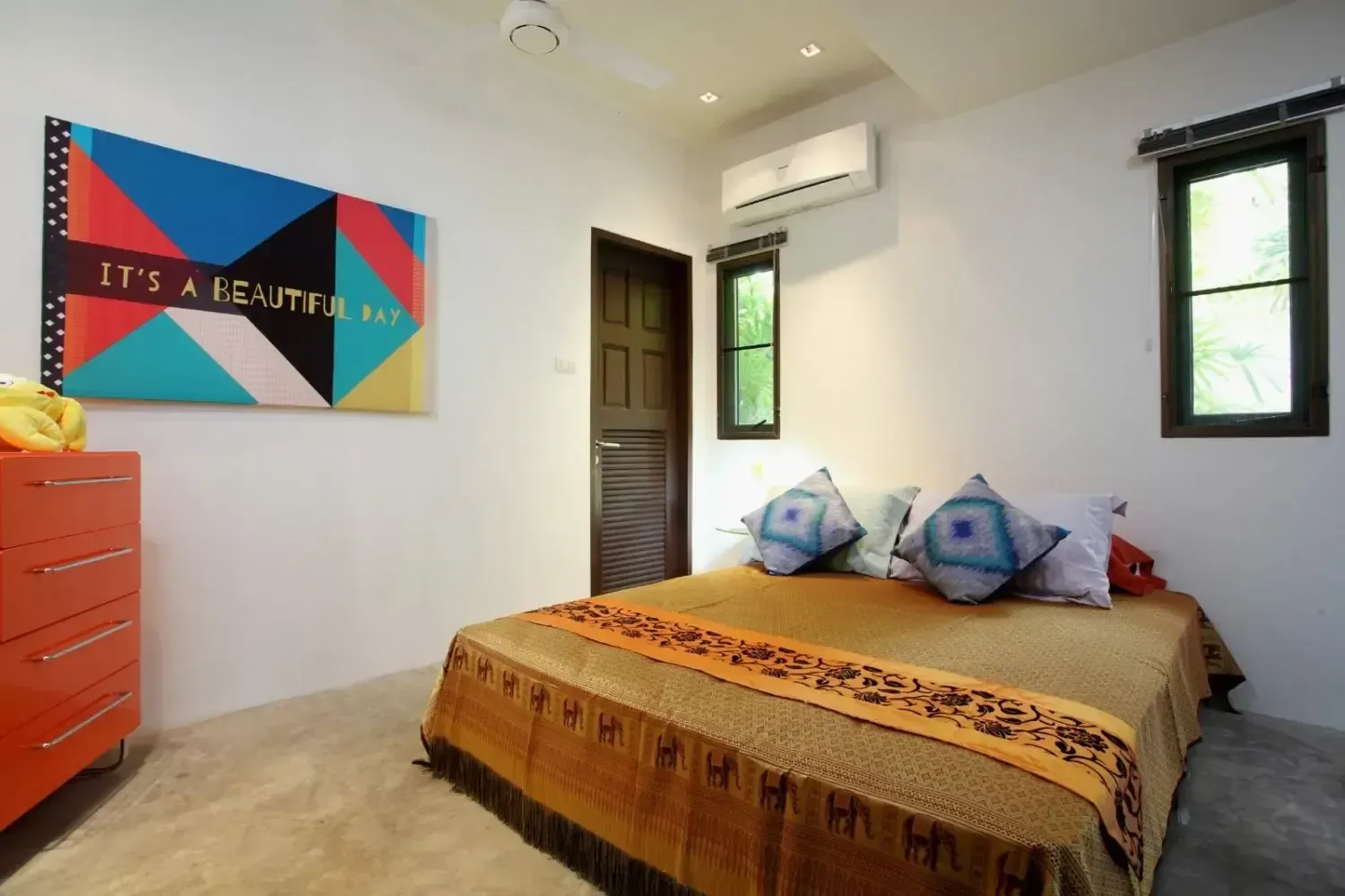 Private Pool Villa For Rent, walking distance to the beach, Choeng Thale,  Phuket — Thumbnail 19