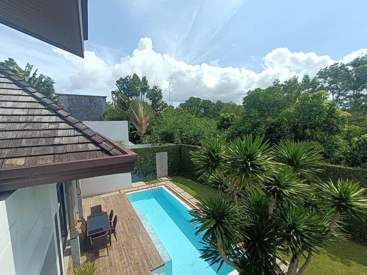 3 Bedrooms Pool Villa Land Area 263.60 Sqm. With Private Pool For Sale In Choeng Thale Phuket — Photo 1