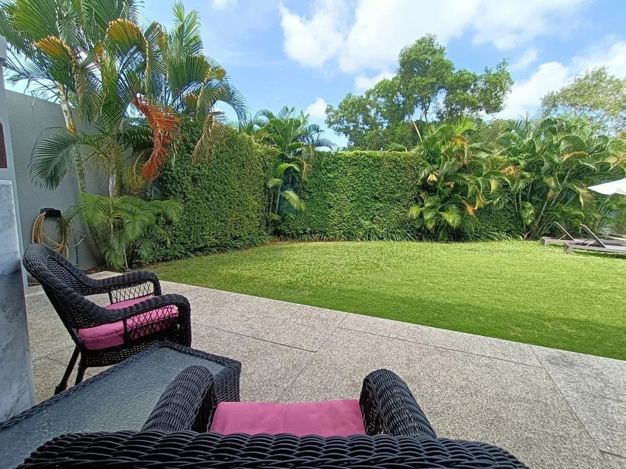 Boutique Pool Villa 3 Bedrooms 360.80 Sqm. With Private Pool For Sale In Choeng Thale Phuket — Thumbnail 5