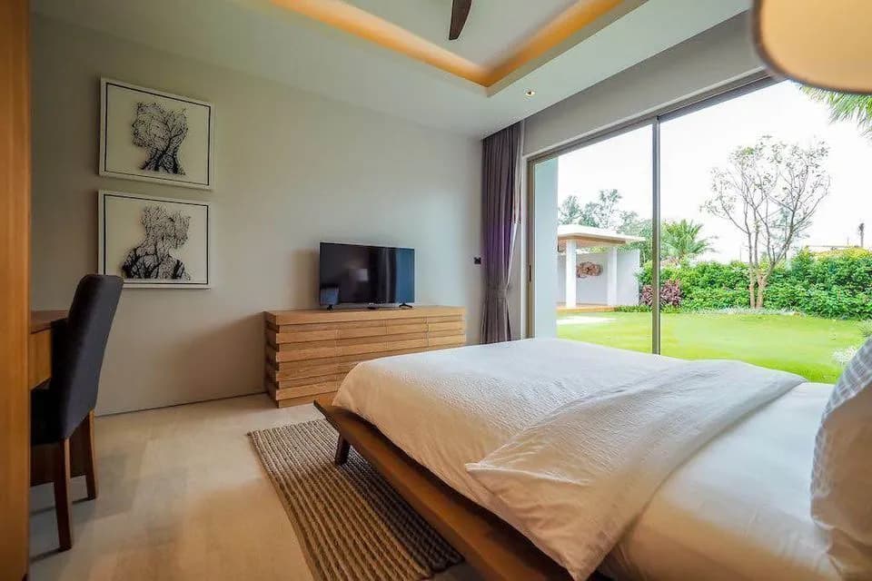 Botanica Bangtao – 4 bedrooms with private pool villa for rent in Choeng Thale — Thumbnail 10