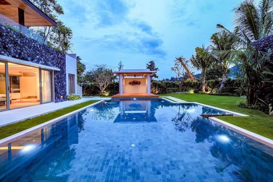 Botanica Bangtao – 4 bedrooms with private pool villa for rent in Choeng Thale — Thumbnail 11