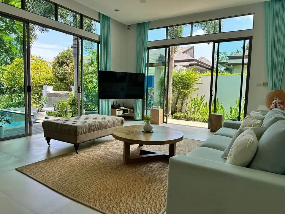 Spacious 3 bedroom with private pool for rent in Layan Beach — Thumbnail 4