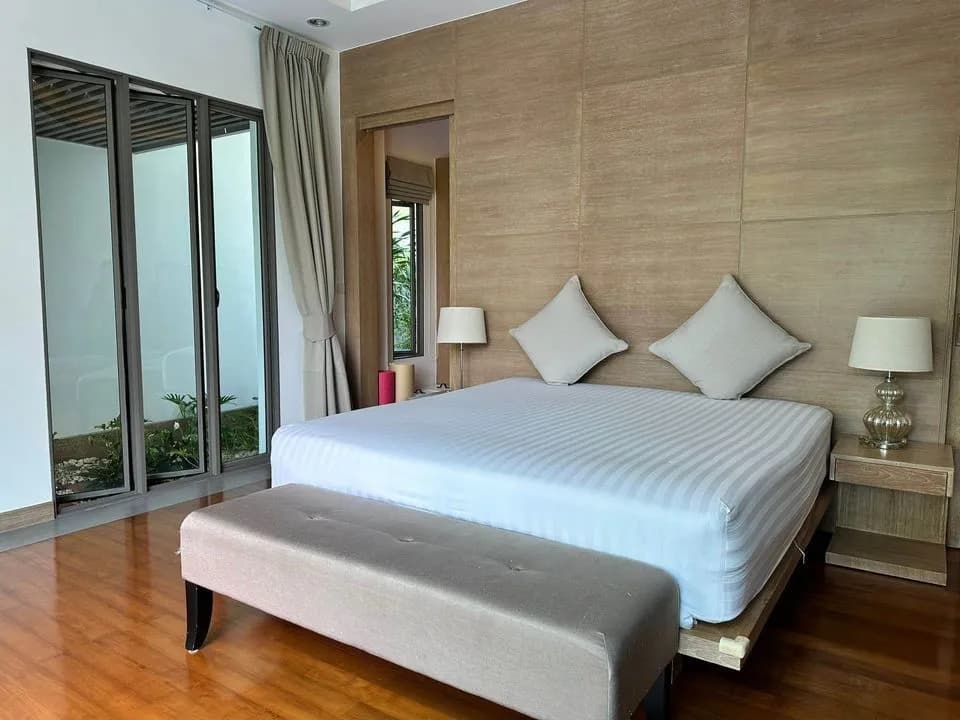 Spacious 3 bedroom with private pool for rent in Layan Beach — Thumbnail 5