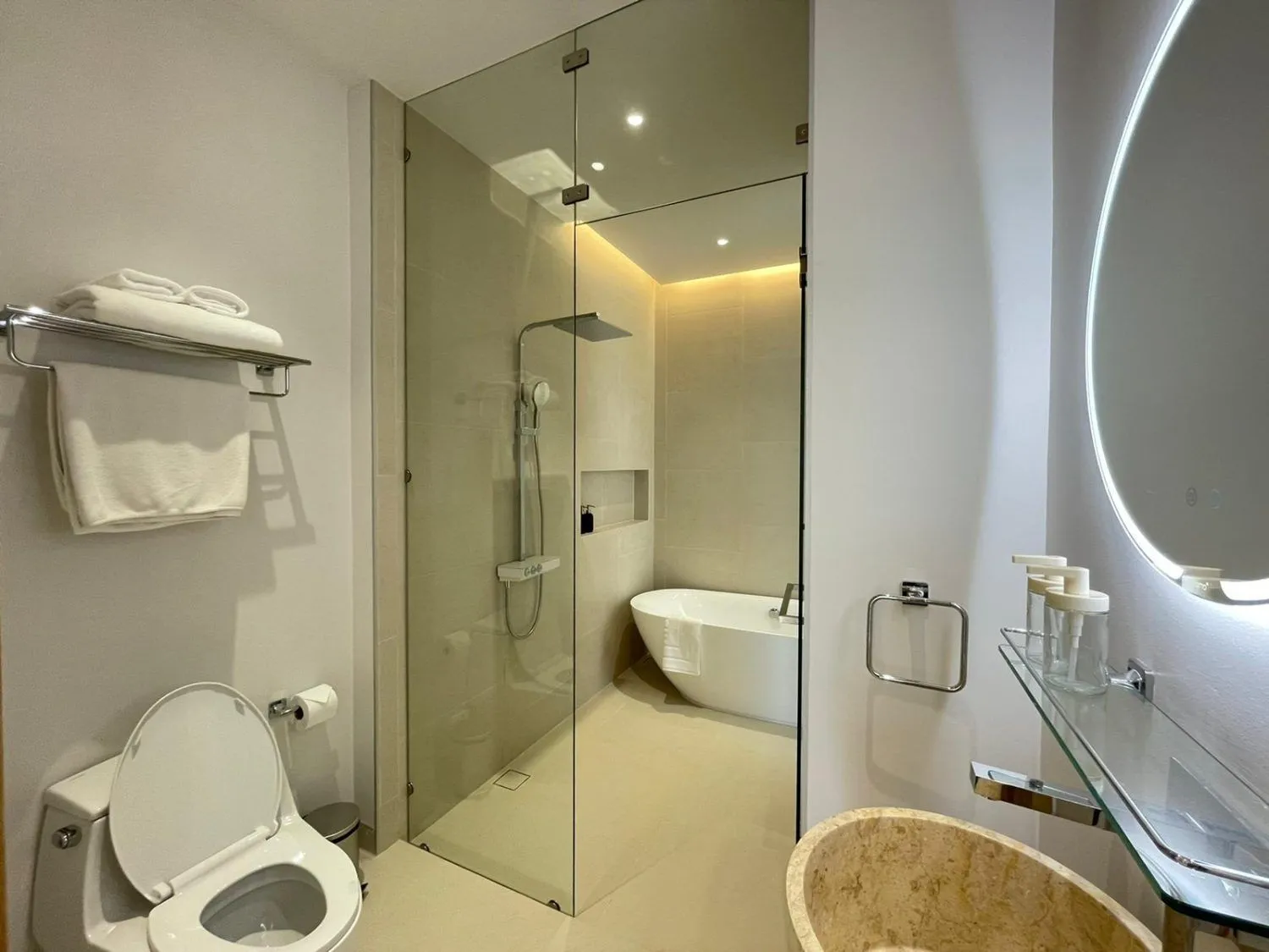 Luxpride by Wallaya – 3-Bedroom Villa 377 sqm for Sale in Choeng Thale, Phuket — Thumbnail 6