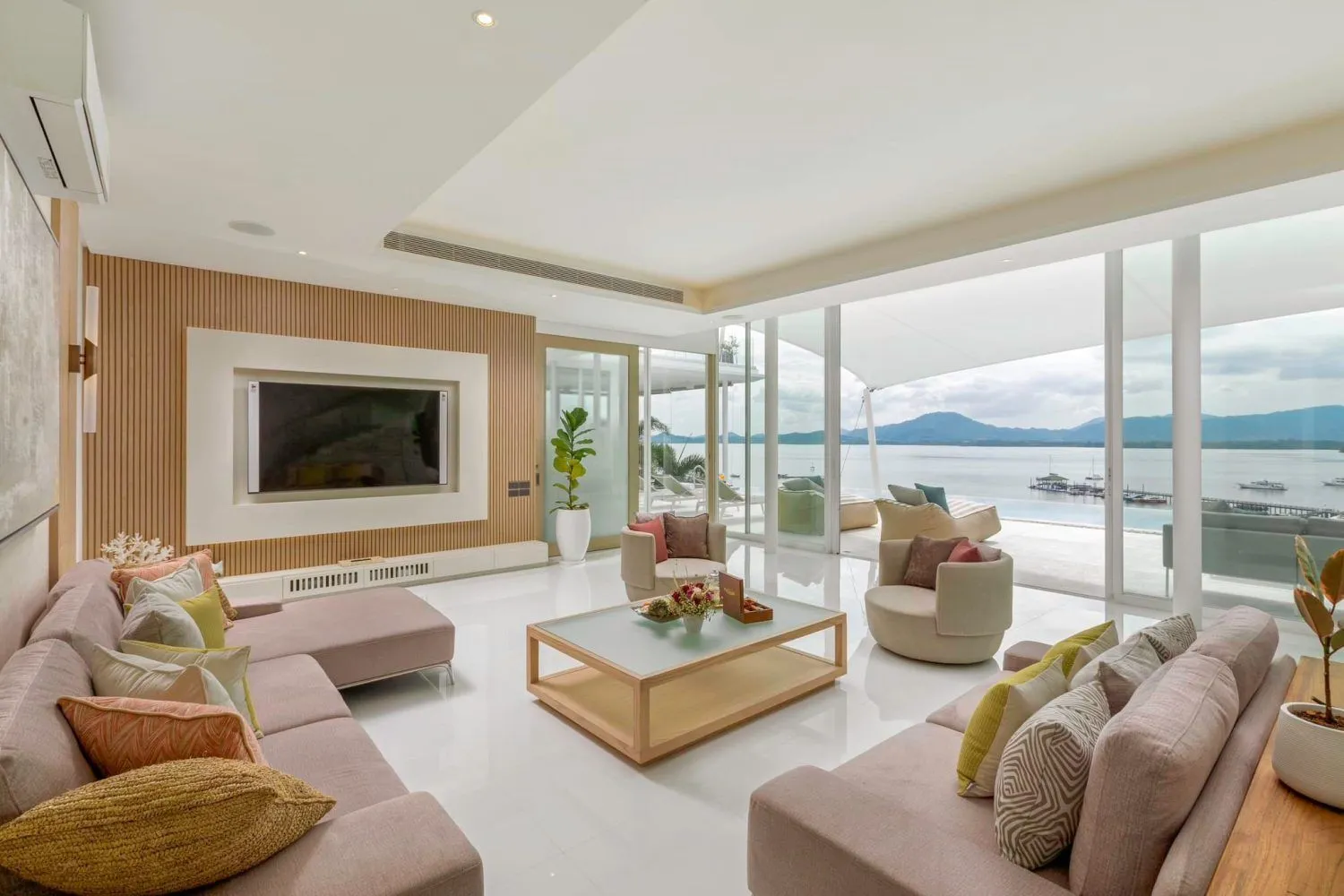 Luxurious 6-Bed Villa with Sea Views at The Bay Yamu, Phuket – For Sale 169M THB — Thumbnail 11