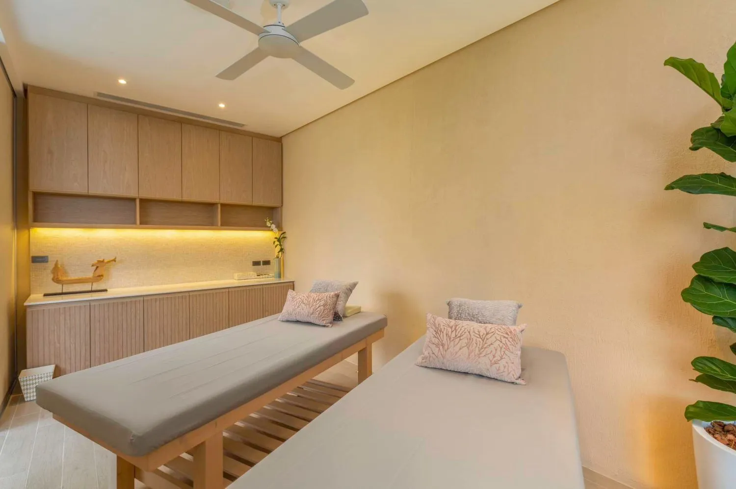 Luxurious 6-Bed Villa with Sea Views at The Bay Yamu, Phuket – For Sale 169M THB — Thumbnail 13