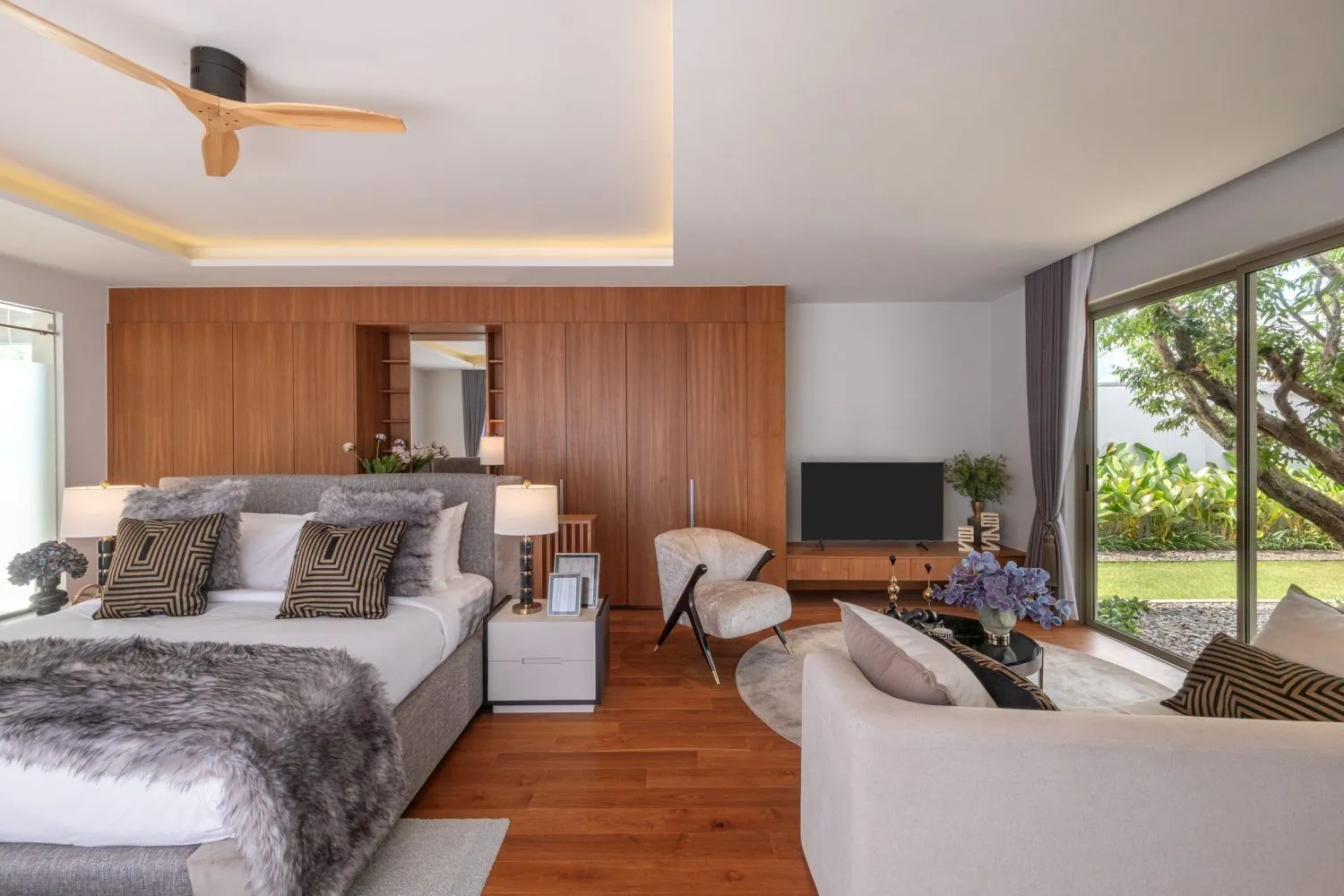 Botanica Grand Avenue – Luxury Villas for Sale in Layan Beach, Phuket — Thumbnail 11