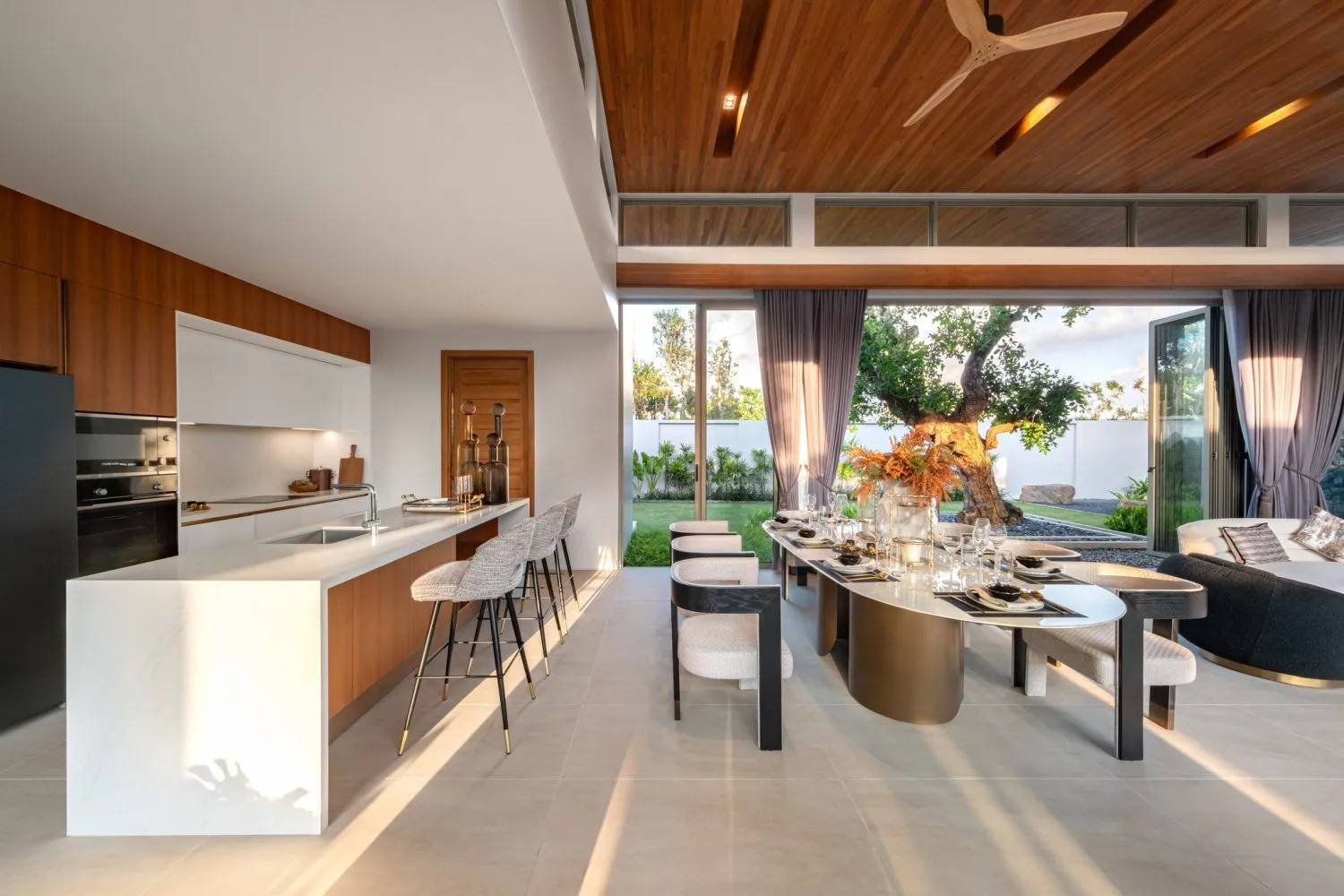 Botanica Grand Avenue – Luxury Villas for Sale in Layan Beach, Phuket — Thumbnail 3