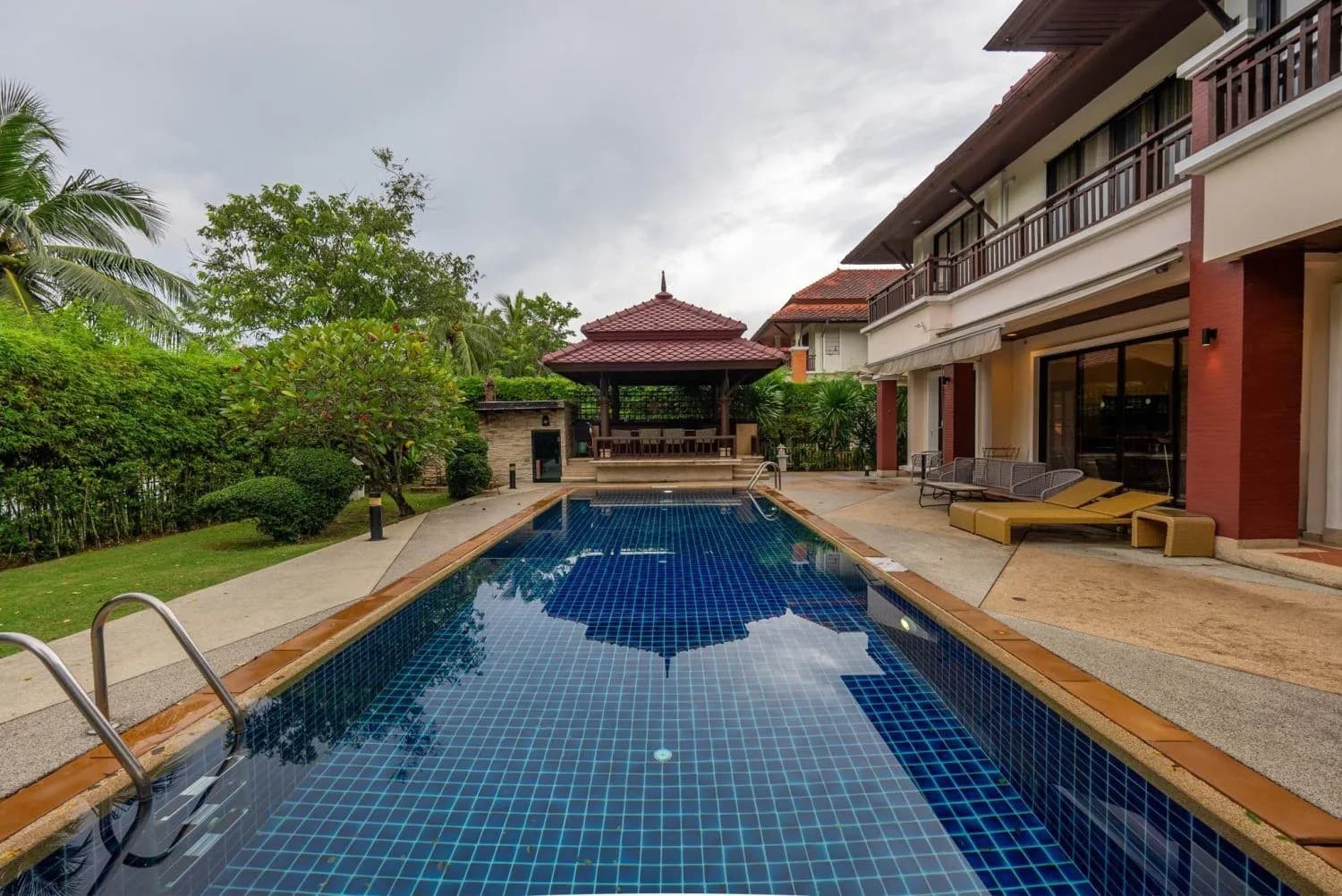 Luxurious 4-Bedroom Thai-Style Villa in Laguna, Phuket – Minutes from the Beach — Thumbnail 3