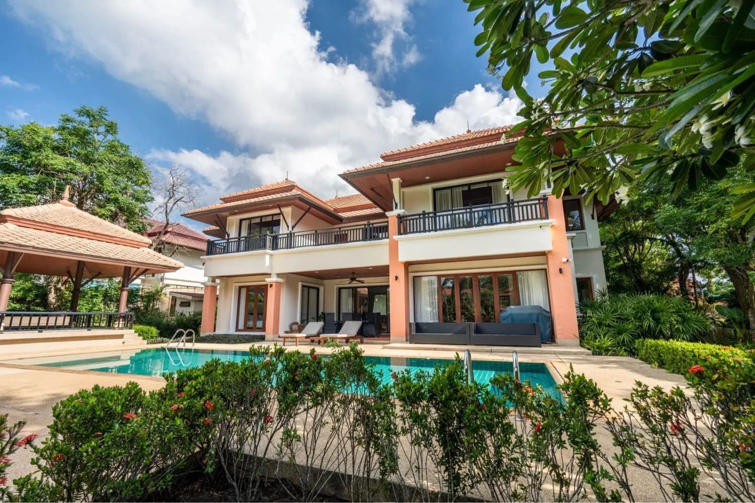 Luxurious 4-Bedroom Thai-Style Villa in Laguna, Phuket – Minutes from the Beach — Thumbnail 12