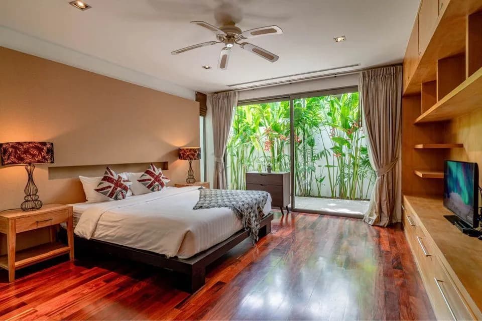 Luxurious 3-Bedroom Pool Villa in Bangtao, Phuket – Prime Location Near Laguna Golf — Thumbnail 22