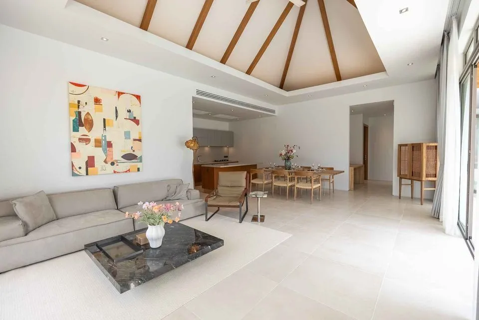 Luxurious 3-Bedroom Villa in Anchan Flora for Long-Term Rent, Phuket — Photo 1