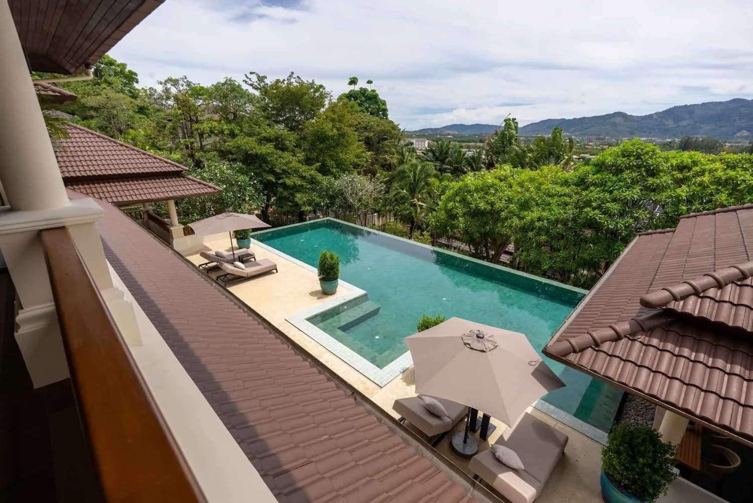 Luxurious 7-Bedroom Lakewood Villa for Rent in Laguna, Phuket — Thumbnail 7
