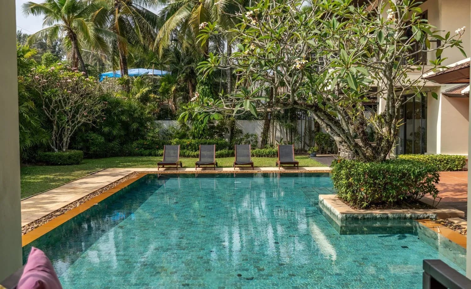 Luxury Beachfront Villa at Maan Tawan – 6 bedrooms with private pool — Thumbnail 19