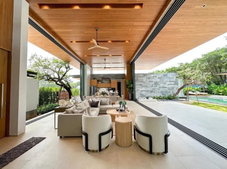 Botanica Villa: Elegant 4-Bedroom Pool Villa for Rent in Layan — Thumbnail 4