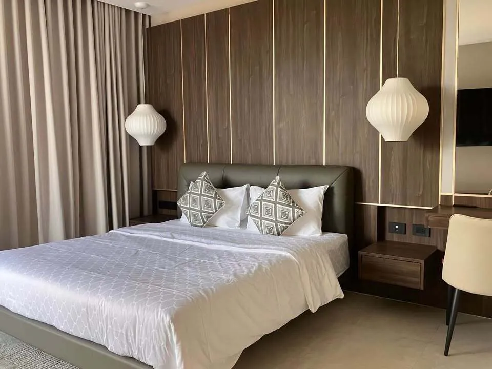 Luxury 4-Bedroom Villa for Rent in Bangtao — Thumbnail 8