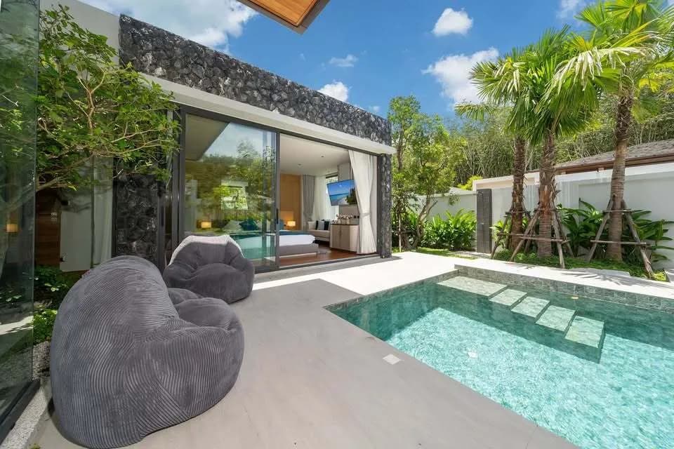Luxury 4-Bedroom Villa for Rent in Botanica, Pasak 8 – Prime Location Near Bang Tao — Thumbnail 4
