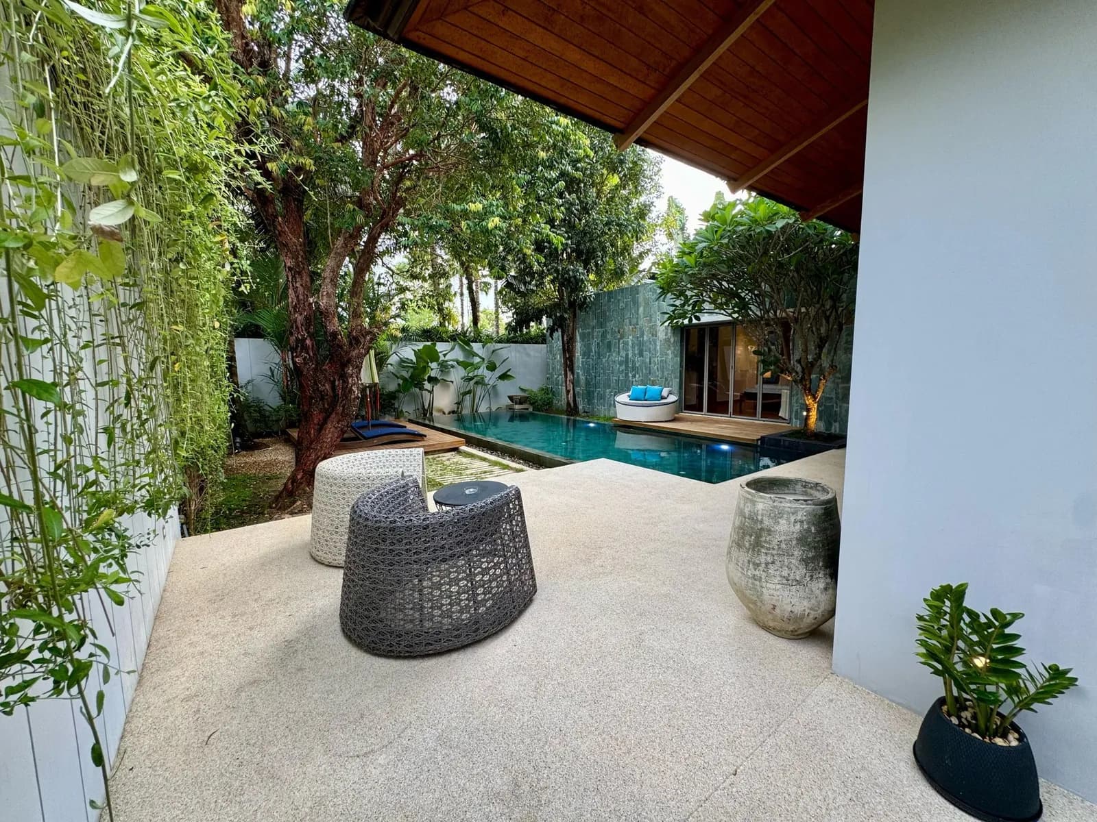 2-Bedroom Pool Villa for Rent – Anchan Hills, Phuket — Thumbnail 12