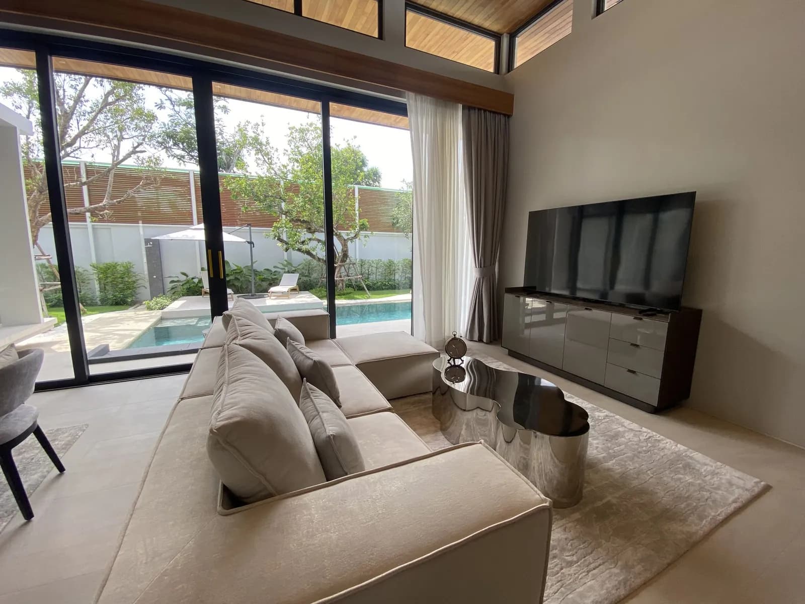 Botanica Modern Loft 2 | 3-Bedroom Pool Villa for Rent in Phuket | SD09042501 — Thumbnail 13