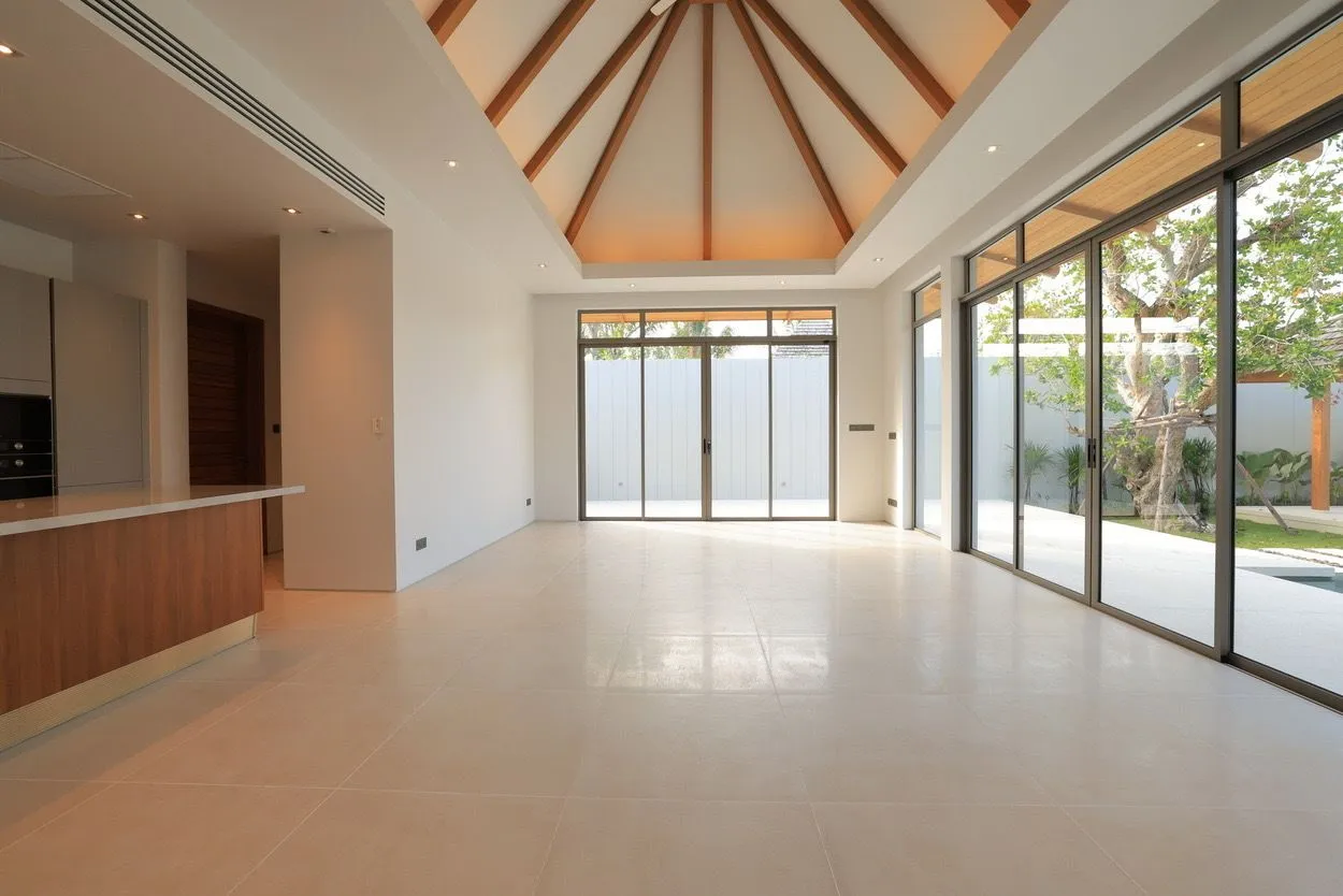 Anchan Flora – 4-Bedroom Pool Villa for Sale in Bangtao, Phuket | SD09042503 — Photo 1