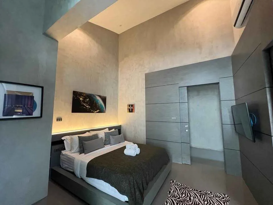Stylish 3-Bedroom Villa for Rent at Wallaya Villas, Choeng Thale, Phuket — Thumbnail 5