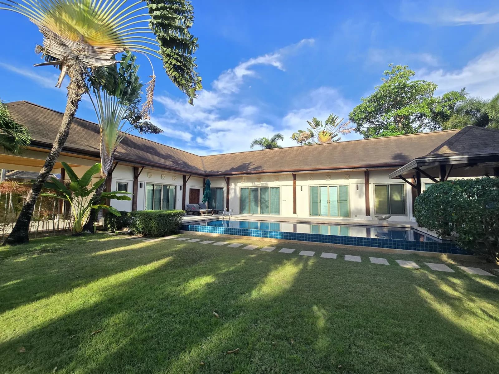 Villa in Rawai, Nai Harn Phuket with Pool – For Sale | SD04072550 — Thumbnail 3