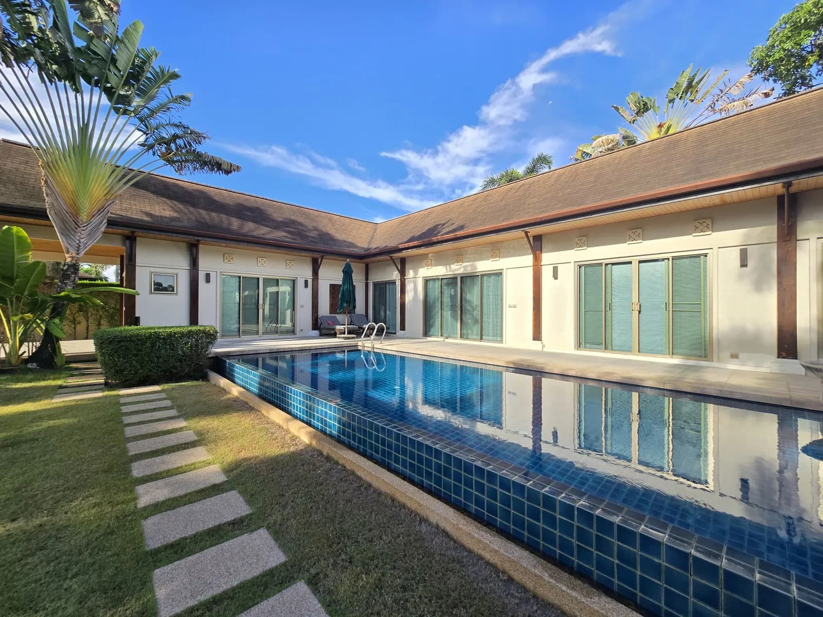 Villa in Rawai, Nai Harn Phuket with Pool – For Sale | SD04072550 — Thumbnail 22