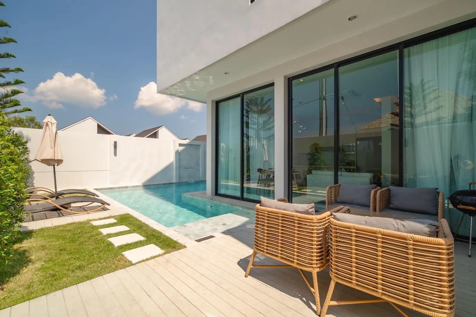 Modern Luxury Villa For Sale in Cherng Talay | SD11072550 — Thumbnail 14