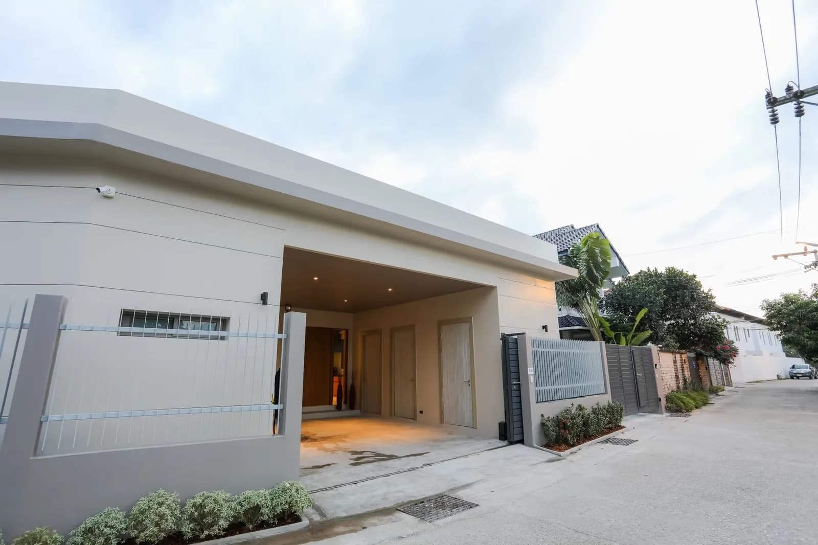 Contemporary 3-Bed Standalone Villa in Choeng Thale, Phuket | SD23072506 — Thumbnail 17