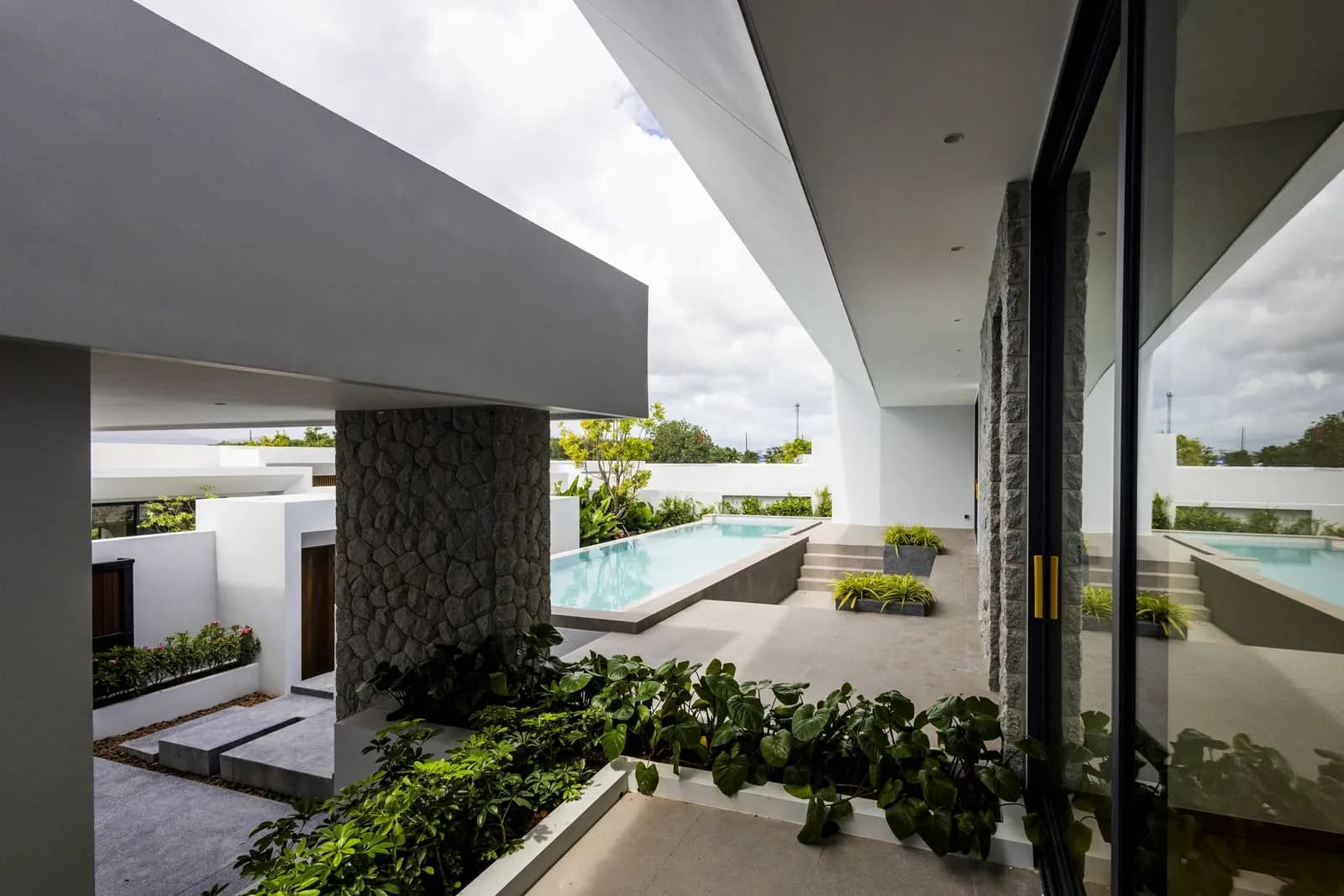 Clover Residence: Luxurious 3-Bedroom Villa in Laguna for Sale | SD29072550 — Thumbnail 7