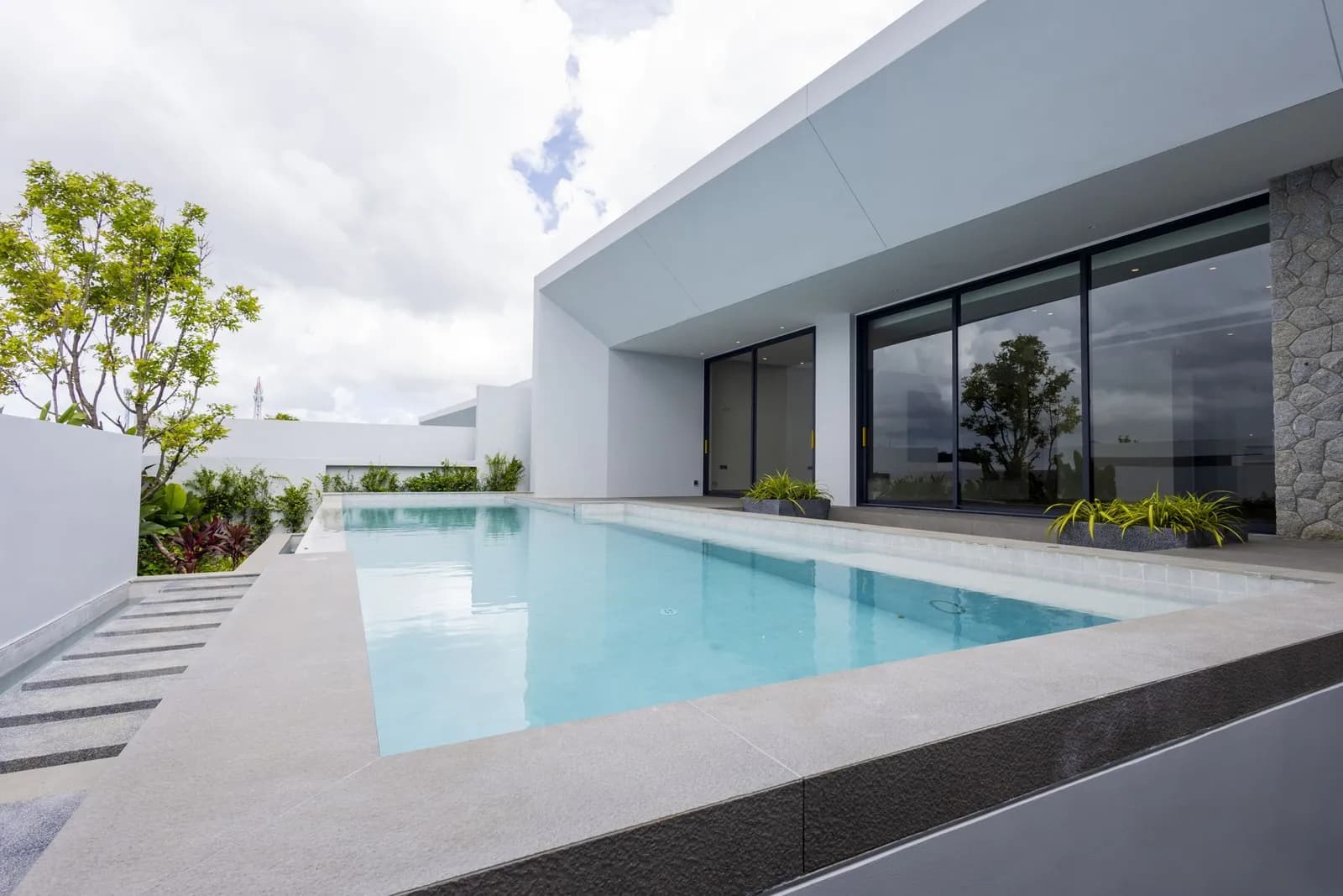 Clover Residence: Luxurious 3-Bedroom Villa in Laguna for Sale | SD29072550 — Thumbnail 20