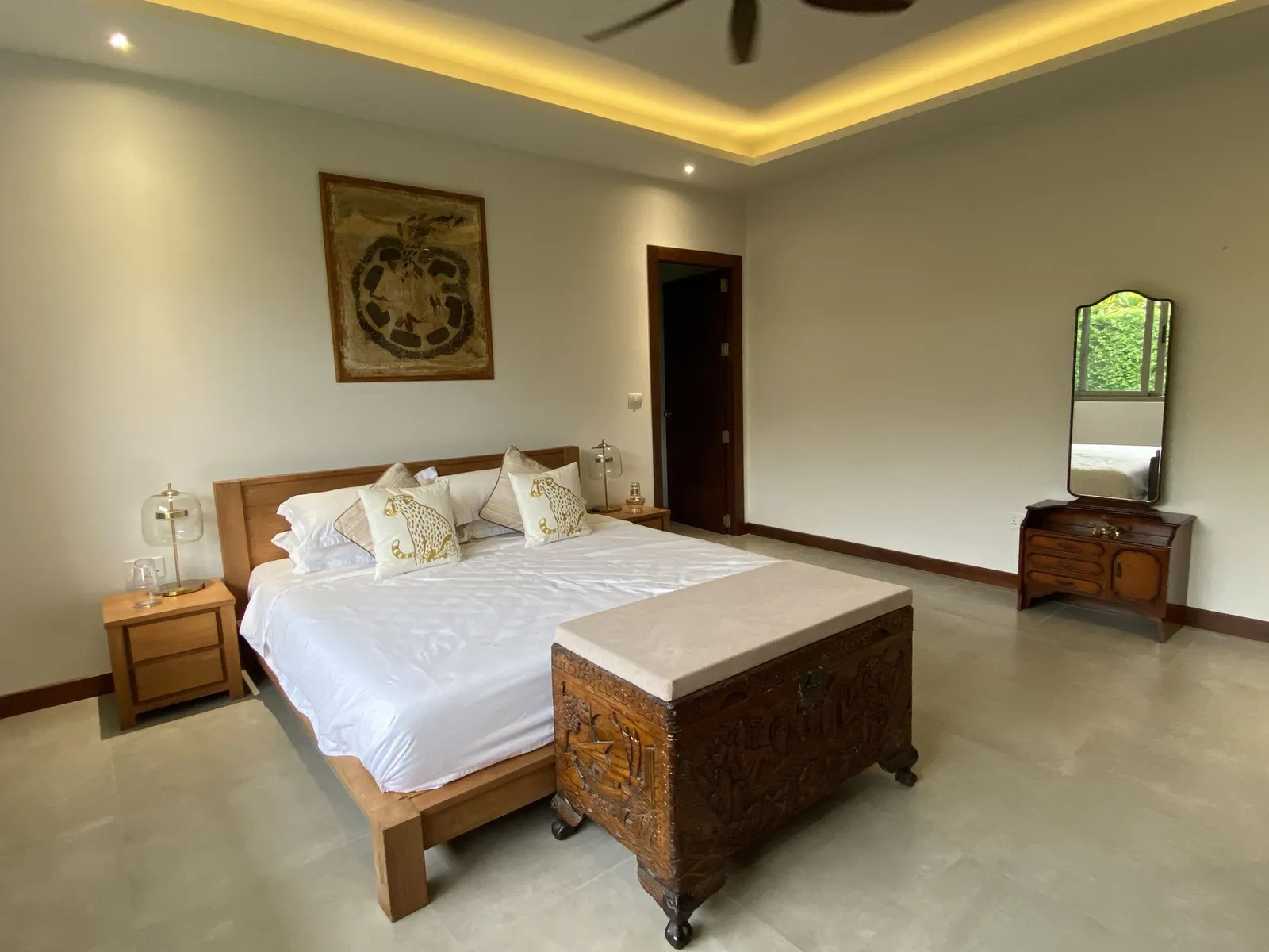 Luxurious 5-Bedroom Villa with Pool & Solar Panels in Pasak, Cherng Talay for Sale | SD28082550 — Thumbnail 9