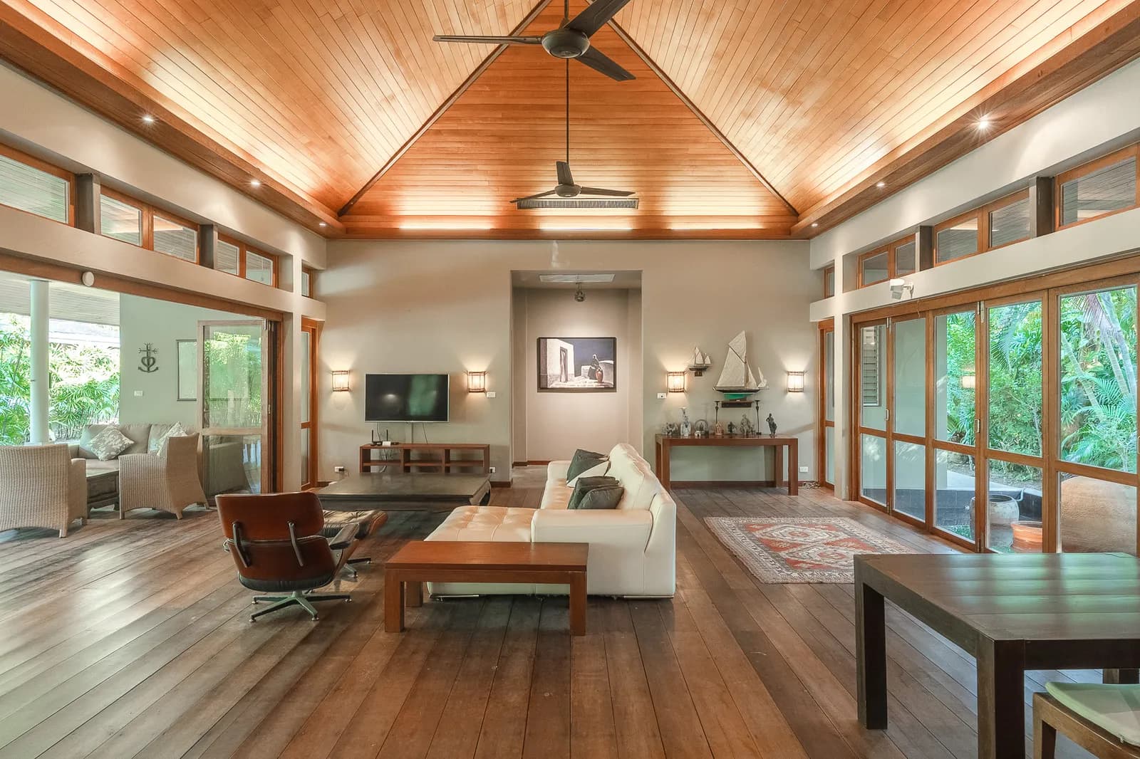 Charming 5-Bedroom Villa for Rent Near Mai Khao Beach, Phuket | BD16022602 — Thumbnail 19