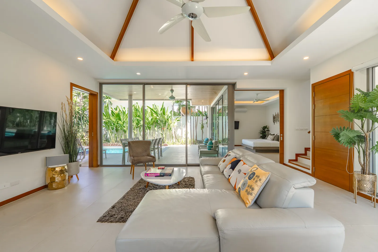 4-Bedroom Modern Pool Villa for Sale in Rawai, Phuket – KA Villa | BD16022602 — Photo 1