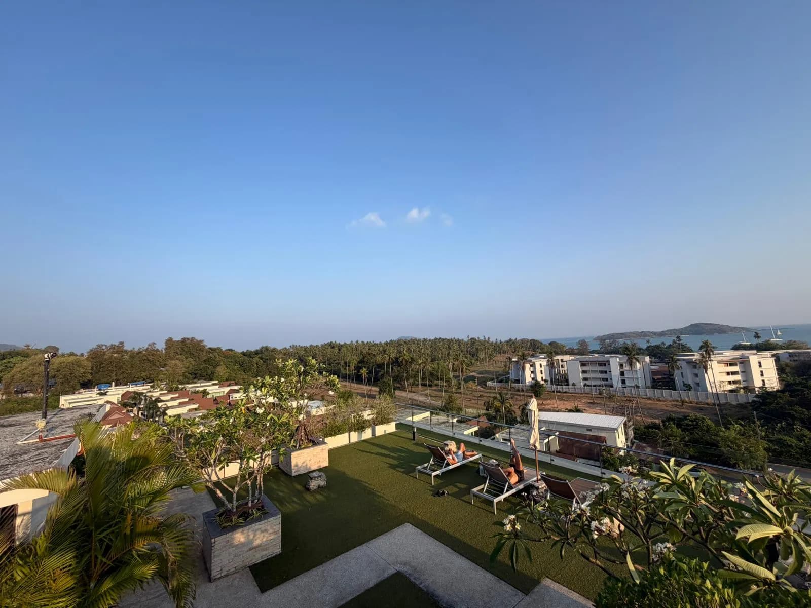 Seaview Condo at Babylon Sky Garden | Rawai Beach — Thumbnail 11