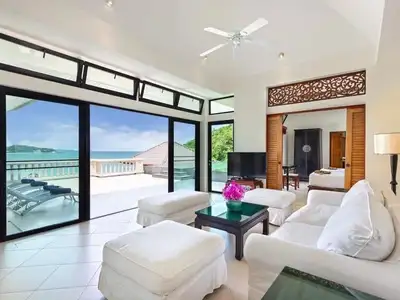Beachfront 4 bedrooms with private pool villa for rent