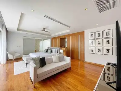 Stunning 4 Bedrooms with Private Pool Villa in Bangtao Beach