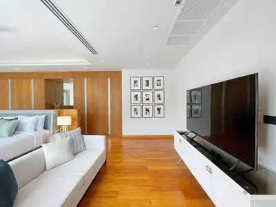 Stunning 4 Bedrooms with Private Pool Villa in Bangtao Beach