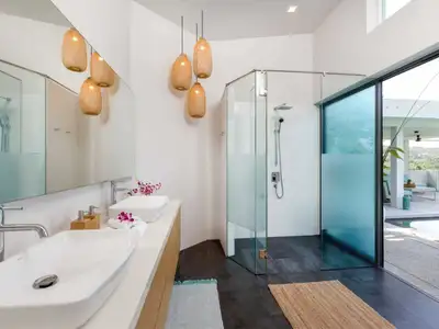 Luxury villa for rent in Layan