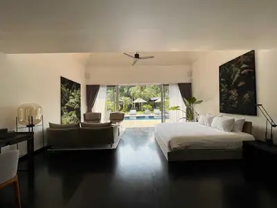 Big Luxury Pool Villa Layan Estate
