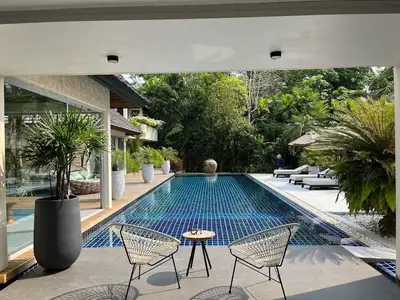 Big Luxury Pool Villa Layan Estate