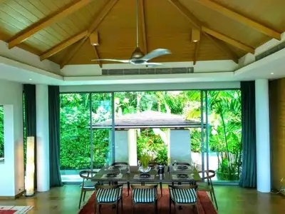 Seaview 4 Bedrooms with Private Pool Villa