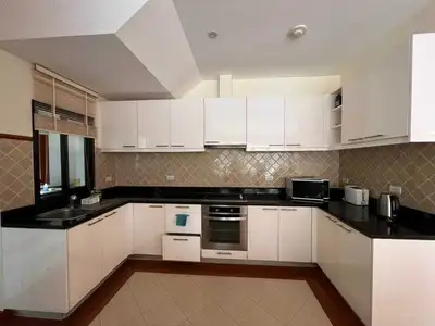Beautiful 4 Bedrooms Pool Villa for rent in Choeng Thale Phuket
