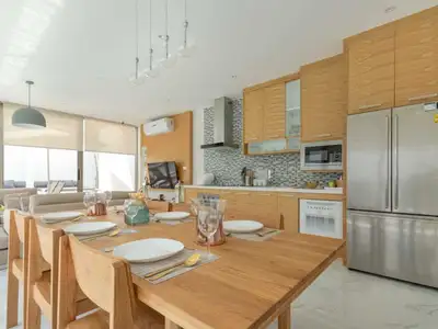 Modern 4 Bedrooms Pool Villa in Choeng Thale Phuket for rent
