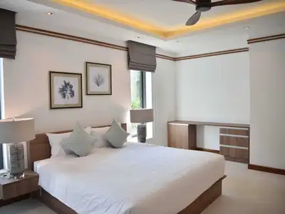 The Lake House Luxury 4 Bedrooms Pool Villa for rent