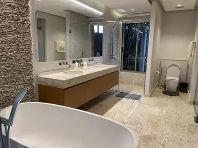 Modern luxury 4 bedrooms with private pool