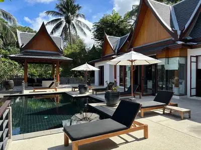 Ayara 4 bedrooms with private pool for rent in Surin